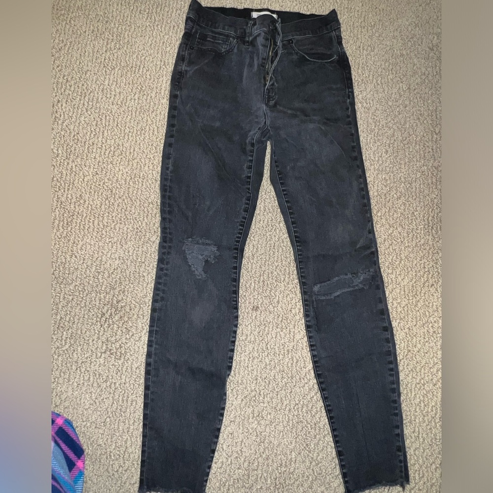 Black skinny jeans